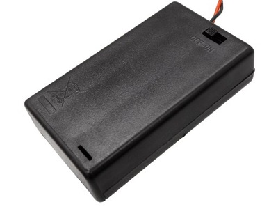 Koszyk na 3 baterie AAA R3 z klapką i wyłącznikiem