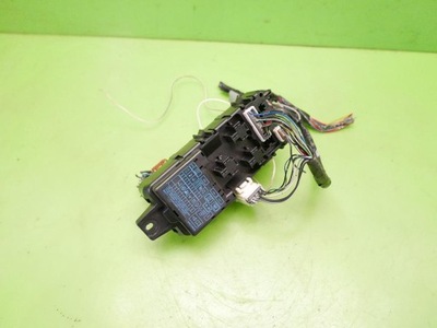 Коробка запобіжників mitsubishi carisma i 1.8gdi фото №1