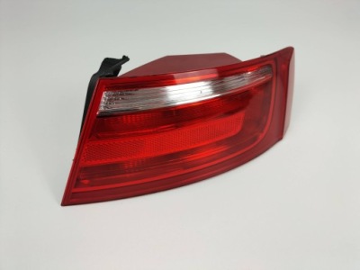 Лампа правий задня права задня audi a5 8t 8t0945096 фото №1