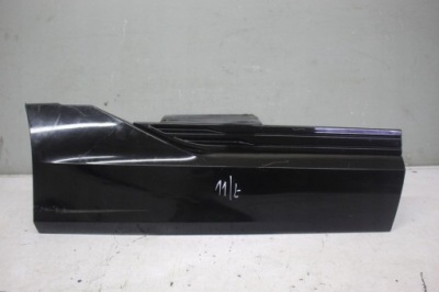 Молдинг na двері права задня audi e-tron 4ke853060a фото №1