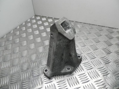 Скоба bmw 5 2011 6777621 фото №1