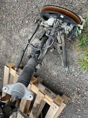 Hyundai ioniq 5 поворотний кулак ліва задня задня ideał 4x4 фото №1