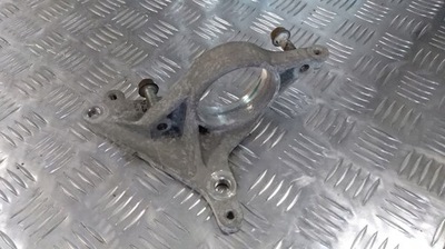 Honda odyssey 2015 кронштейн полуось шарнир ось фото №1