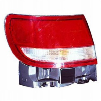 Лампа задня ліва toyota carina vi 92-97 liftback фото №1