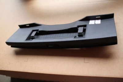 Захист поріг багажника поперечина vw arteon 3g8863459 фото №1