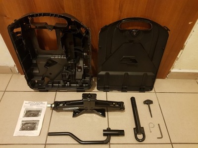 Набір інструментів opel vivaro / r. trafic - касета фото №1