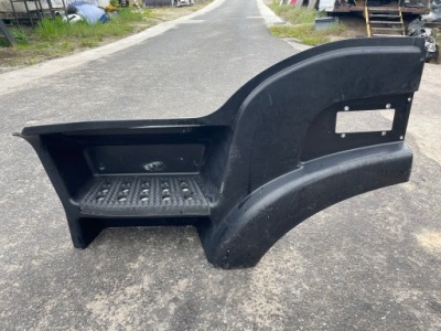 Підніжка підніжка ліва iveco stralis фото №1