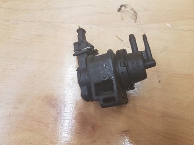 Клапан вакуумa citroen c5 ii 2.2 hdi фото №1