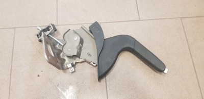 Hyundai i30 ii 12-16 рычаг тормоза ручного фото №1