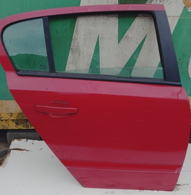 Двері праве задня hb opel astra h фото №1