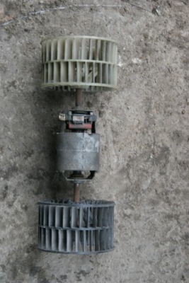 Двигатель вентилятор bosch 130 063 029 фото №1