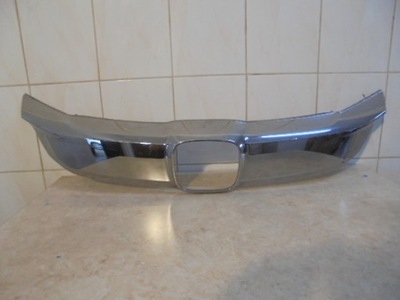 Решітка радіатора решітка радіатора хром opel honda hr-v ii lift 71122-t7a-j01 фото №1