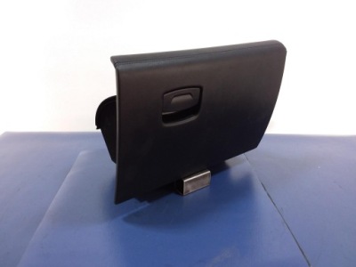 Renault koleos ii бардачок пасажира eu 682525546r фото №1