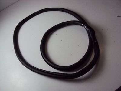 Прокладка двері правий задня vw t-roc 1.5 tsi 20 r фото №1