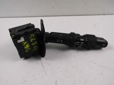 Alfa romeo 146 перемикач двірник фото №1