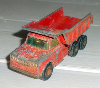 DUMPER Truck - model ciężarówki.