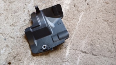 Renault arkana защита крышки генератора 231768804r фото №1