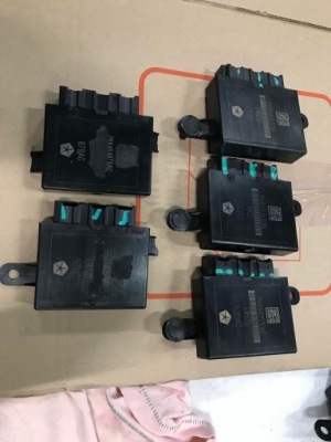 Dodge ram dt 2019-2022 блок керування модуль pdc park фото №1