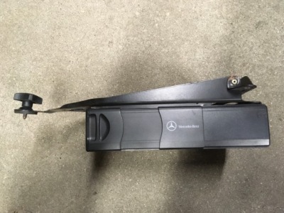 Mercedes ml w163 чейнджер дисков фото №1