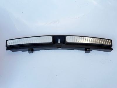 Защита поперечина заднего молдинг порог 2046901987 mercedes glk x204 фото №1