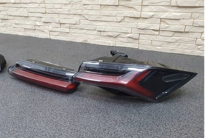 Lamborghini urus лампы задняя лампа задняя правая фото №1