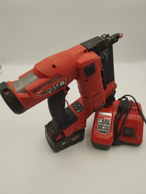 Gwoździarka Milwaukee M18 FN18GS KOMPLET