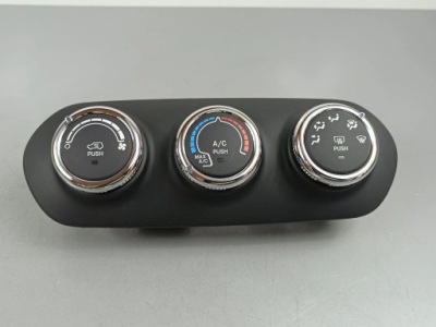 2016 jeep renegade панель кондиционера 07356377160 фото №1