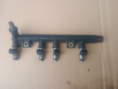 Fiat panda ii 1.1 молдинг питающая впрыскная 3219018301 iwp095 фото №1