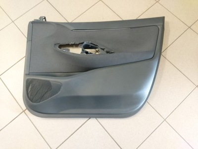 Toyota yaris cross обшивка дверь правый перед фото №1