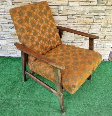 Fotel mały PRL krzesło materiałowe kwiaty vintage retro klasyka
