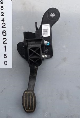 Педаль зчеплення peugeot 208 ii 9824262180 фото №1