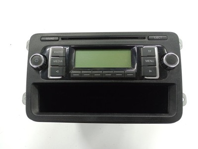 VW POLO V 09-14 RADIO ORIGINAL MANUFACTURADO SERYJNE 5M0035156B CON CÓDIGO CÓDIGO  