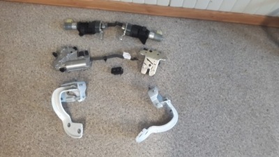 Audi a4 b9 8w9 кришка багажника електрична набір kombi фото №1