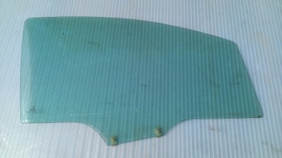 Стекло правая перед peugeot 307 03r hb фото №1