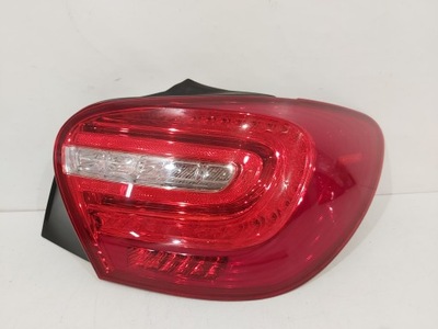 FARO DIODO LUMINOSO LED PARTE TRASERA DERECHA MERCEDES A CLASE W176  