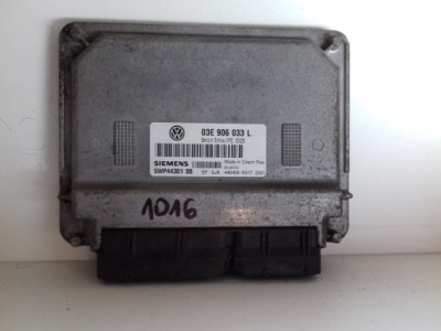 Блок управления двигателя 03e906033l, 5wp4430108 фото №1