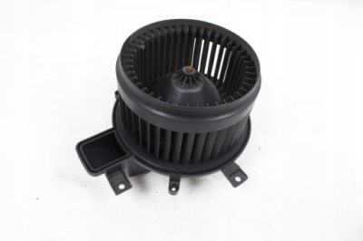 Воздуходувка lancia thema 2014 фото №1