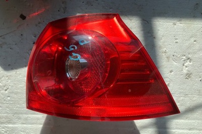 Лампа правая задняя vw golf v 5 1k6945096ac фото №1