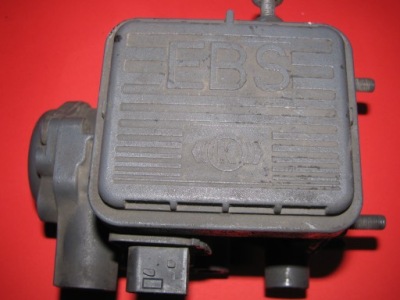 Mercedes actros mp4 euro6 клапан ebs- a 0014311613 фото №1