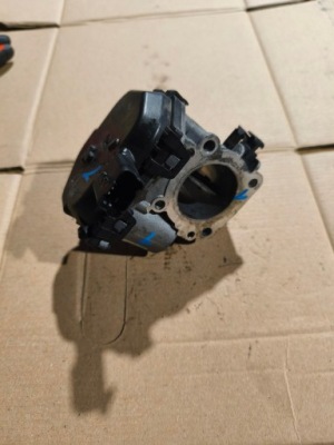 Peugeot citroen 1.5 hdi дроссельная заслонка 9830171480 фото №1