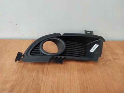 Mitsubishi lancer ix 9 ліва решітка рамка протитуманної фари фото №1