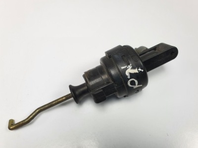 Привід замка двері правий задня задній mercedes w140 фото №1