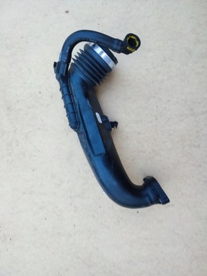 Труба повітрозабірник logan sandero 1.5 dci 8200921878 фото №1