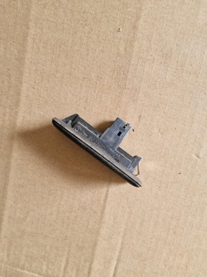 Кнопка кришки superb ii kombi 5e0827566 фото №1