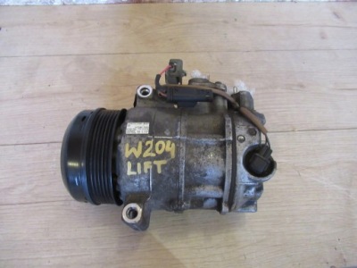 Компрессор кондиционера a0008302700 mercedes w204 фото №1