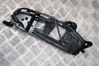 Воздуховод поперечина lamborghini urus 4m8857791a фото №1