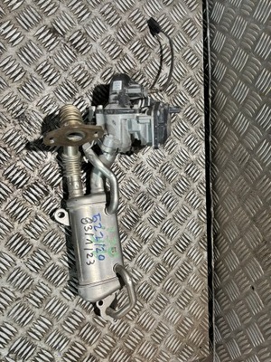 Renault clio радіатор вихлопних газів egr 147357082 фото №1