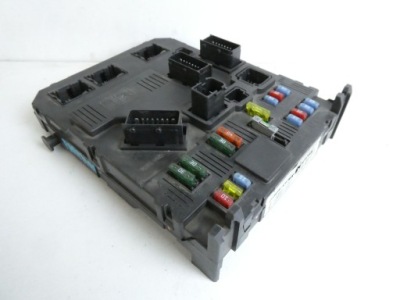 Коробка модуль bsi peugeot 9653667700 citroen фото №1