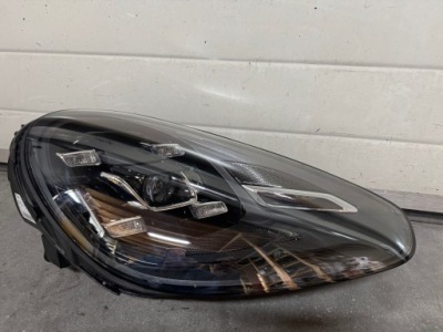 Porsche cayenne 7p5 full led права лампа lift фото №1