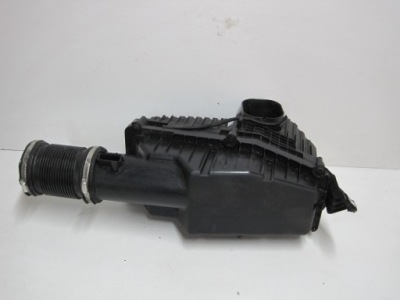 Корпус фільтра повітря maserati grecale 670156354 фото №1